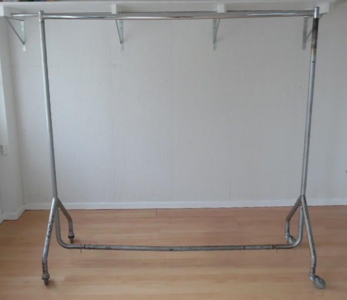 Degelijk en sterk kledingrek