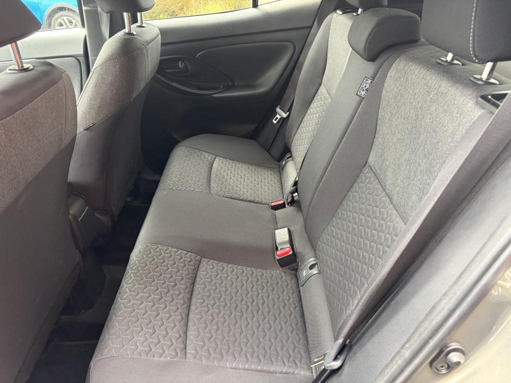 Toyota Yaris Cross 1.5 hybrid dynamic | climate | adap. cruise | navi!