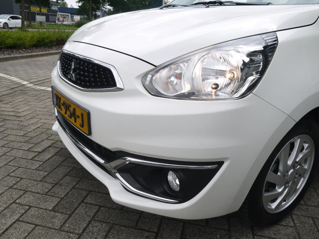 Mitsubishi Space Star 1.0 intense