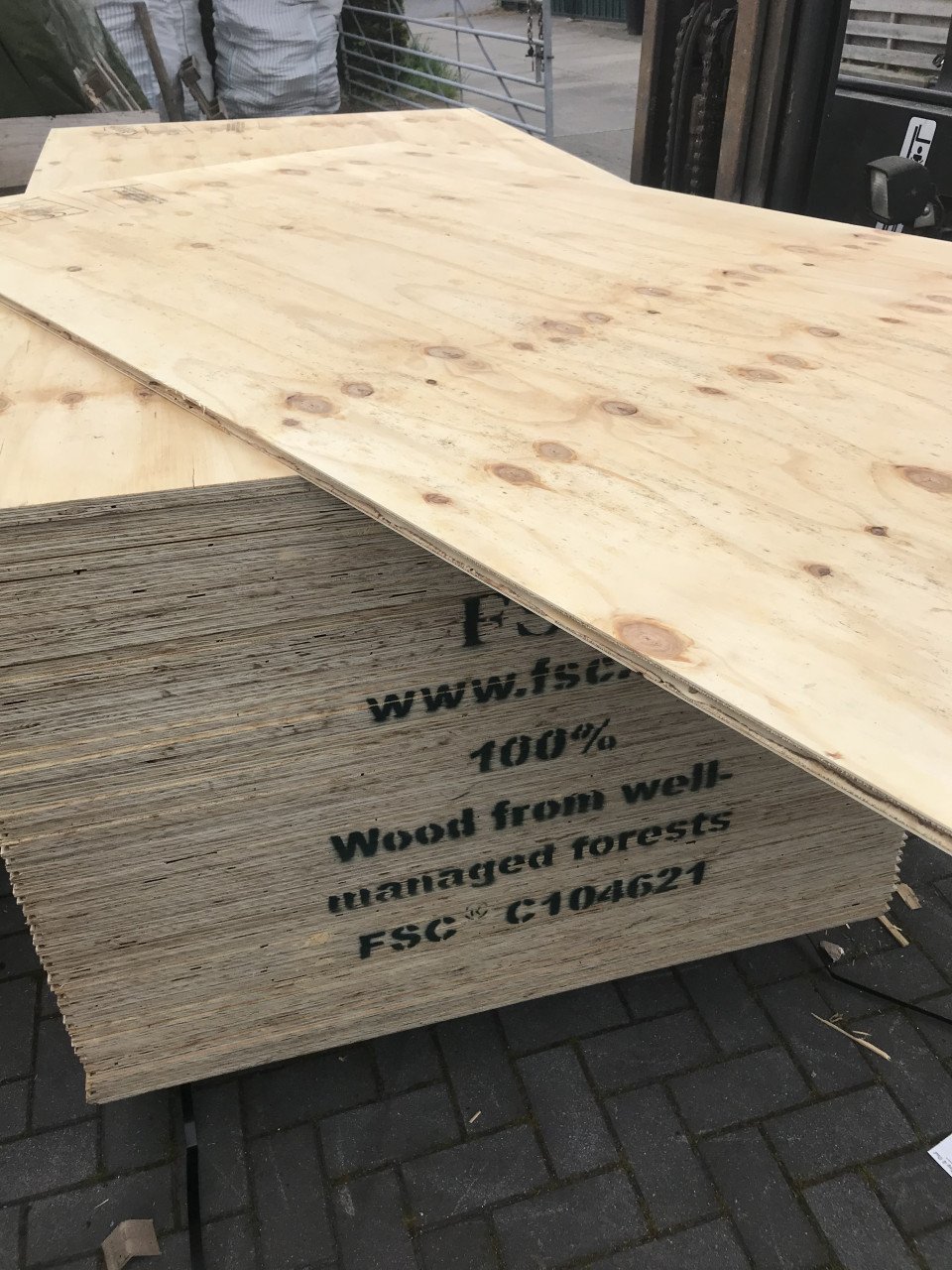 Nieuwe Underlayment platen 18mm mes en groef