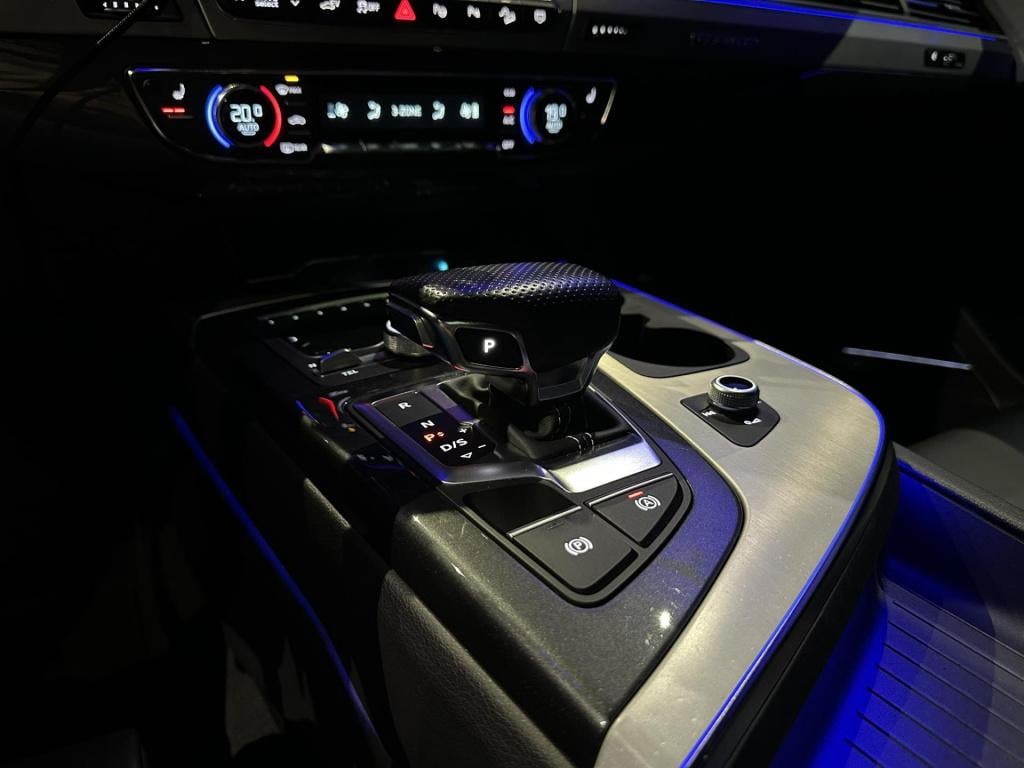 Audi Q7 3.0 tdi e-tron quattro sport *pano*hud*360camera*23"inch*