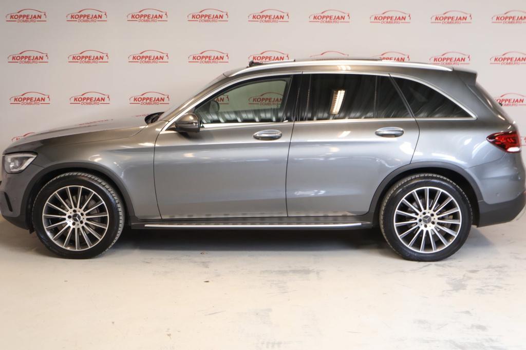 Mercedes-Benz Glc 200 4matic premium plus, panodak, trekhaak, carplay, deal