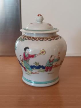 Originele Chinese porseleinen gemberpot , verkeert in zeer nette staat