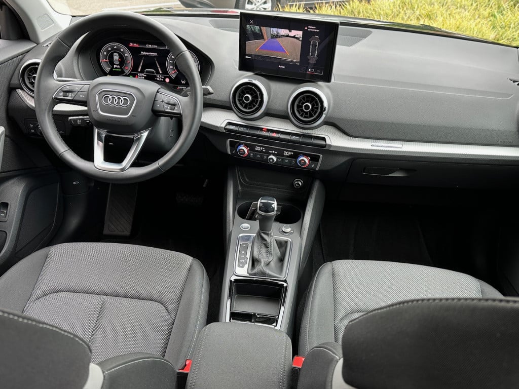 Audi Q2 35 tfsi 150pk s-tronic s-line | camera | keyless | adapt. cruise | 