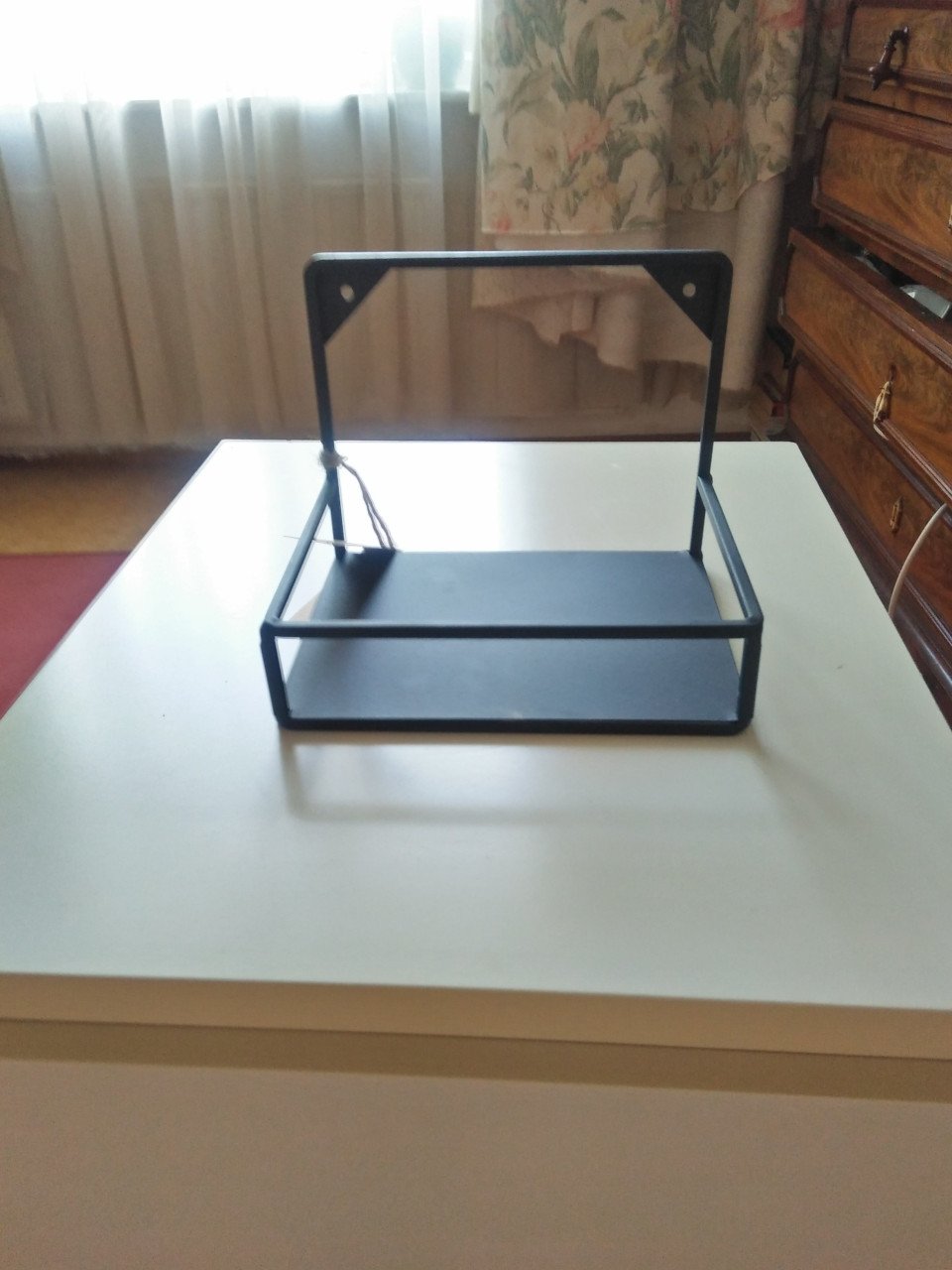 Wandrekjes zwart metaal, 2 stuks