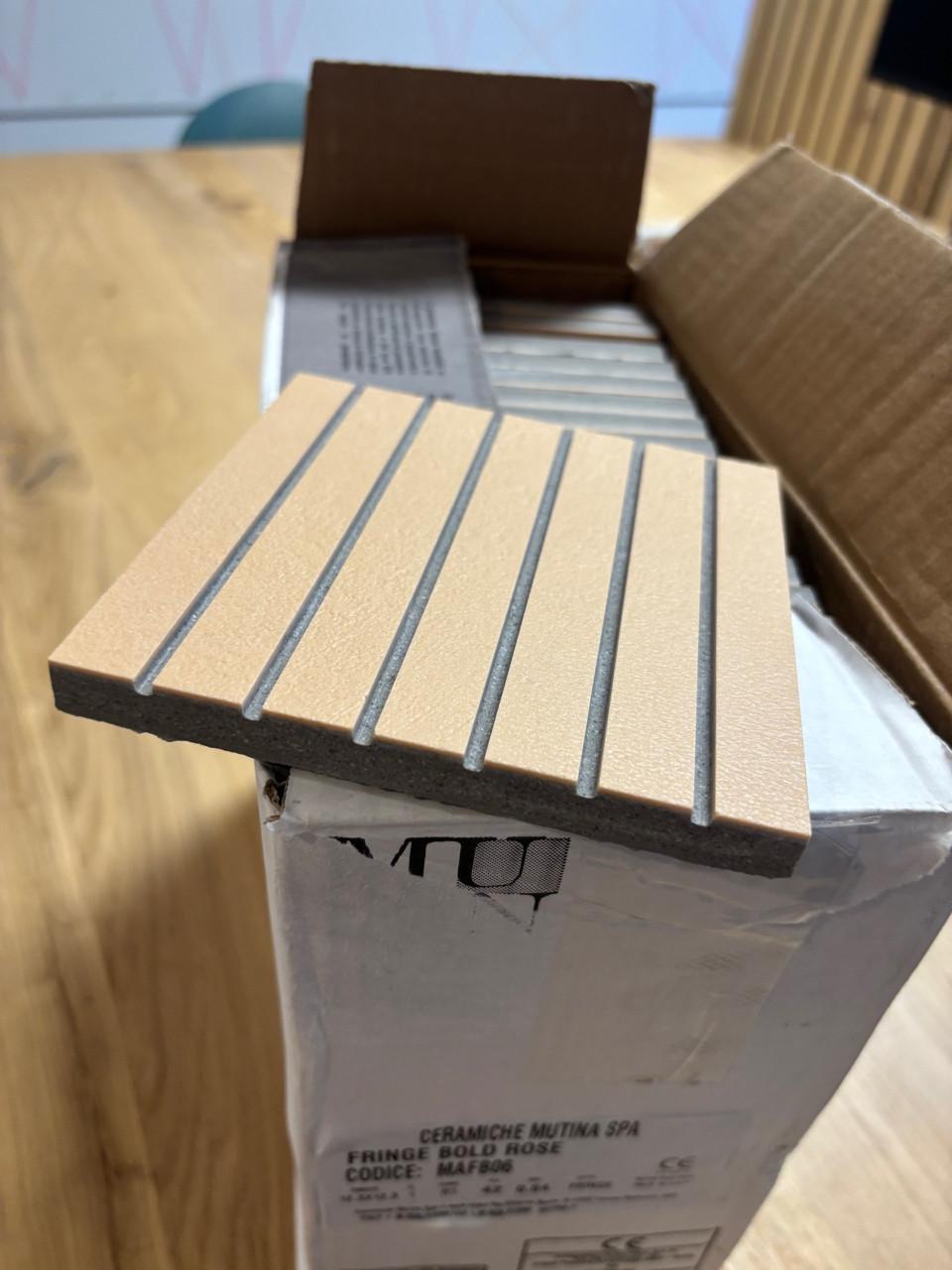 Prachtige Fringe Rose 12,3x12,3cm wandtegels