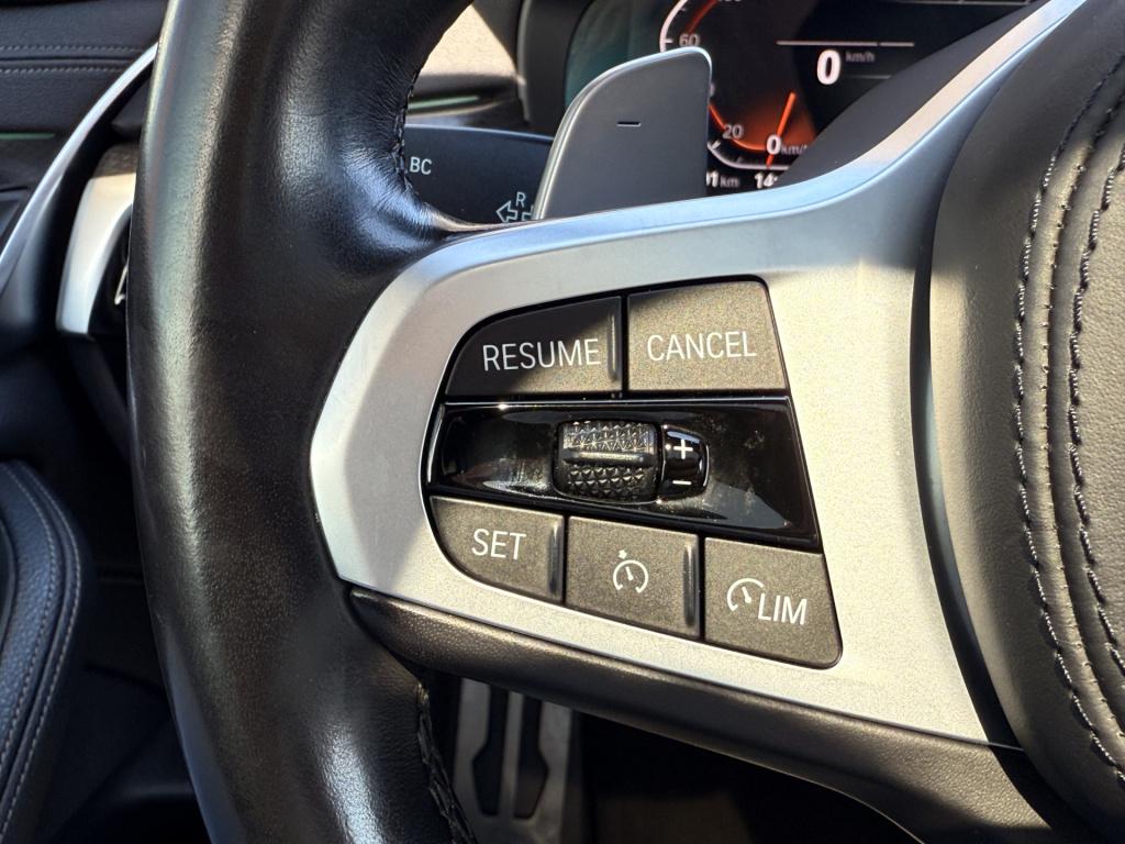 BMW 5 Serie touring 530i high executive m-sport | pano | headup | laser