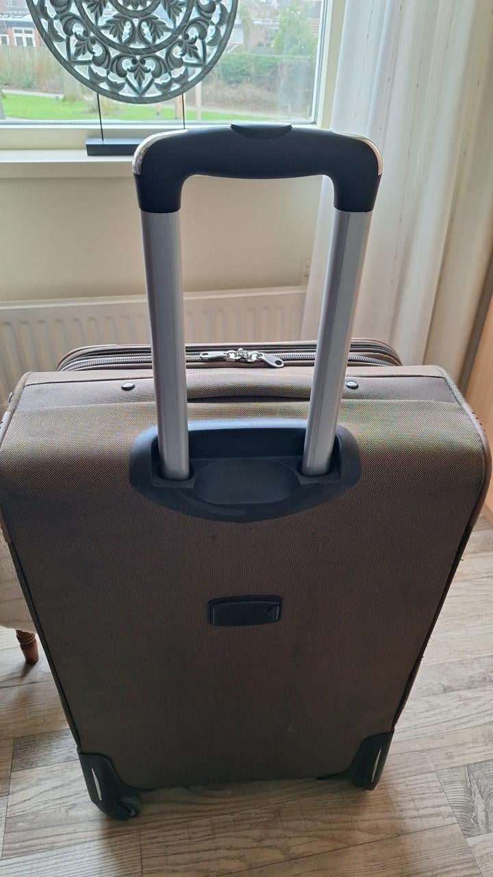 Gratis grote vliegtuig koffer