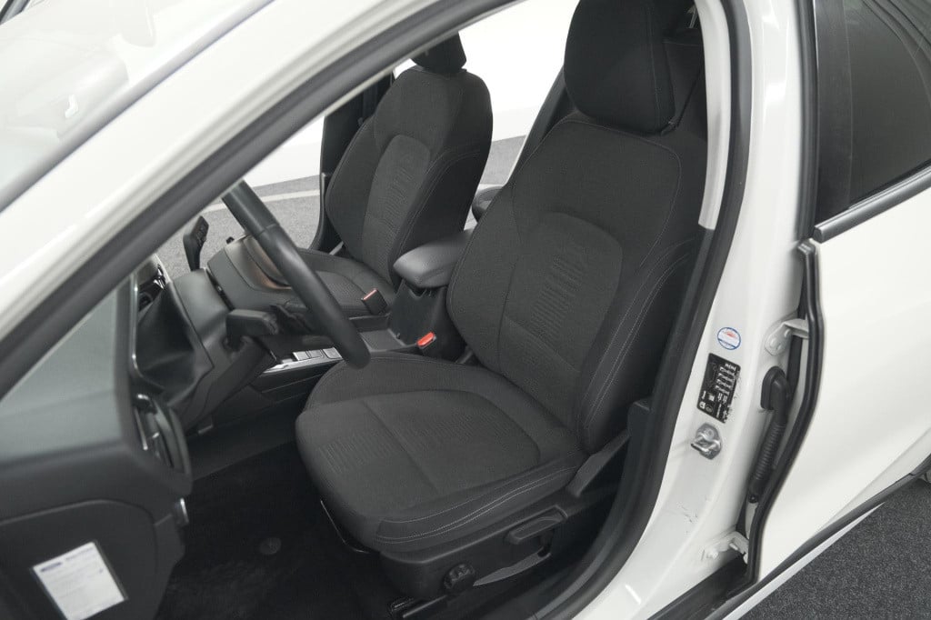 Ford Focus 1.5 ecoboost active business | lage kilometerstand | navigatie |