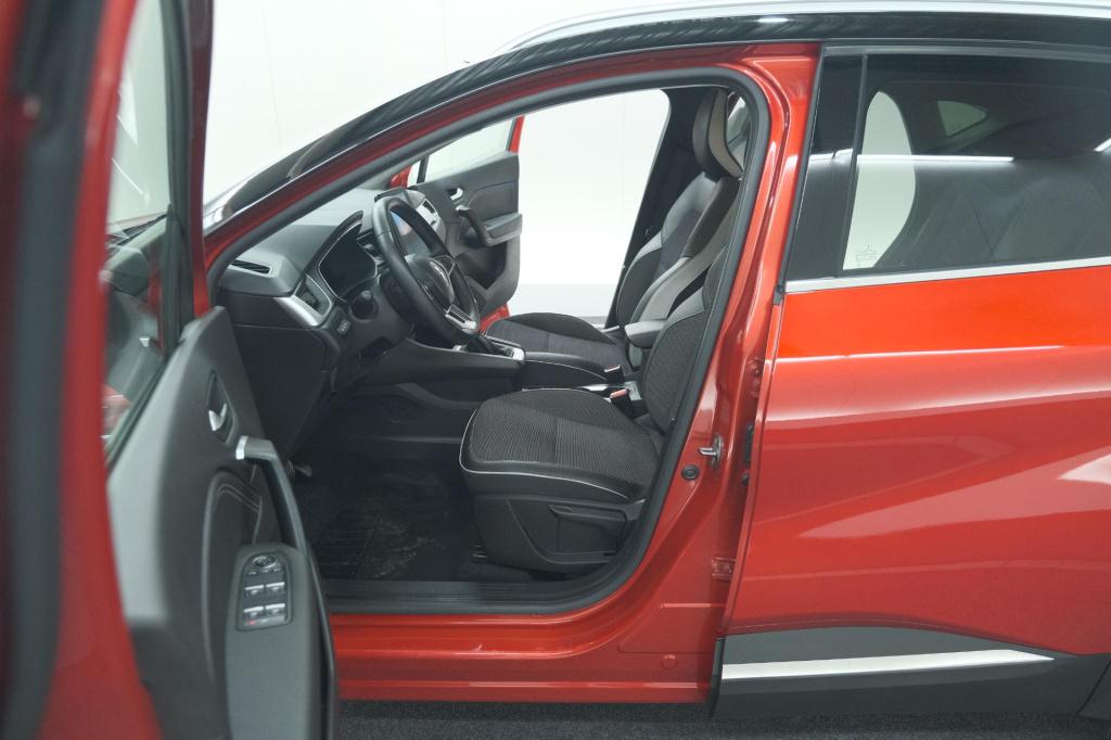 Renault Captur tce 90 techno | 360 camera | 9.3 inch grootscherm | apple ca