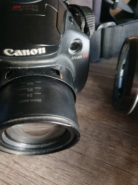 Werkende vintage Canon PowerShot SX40HS incl veel accessoires....