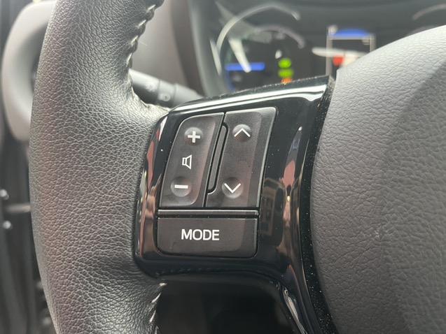 Toyota Yaris 1.5 hybrid active