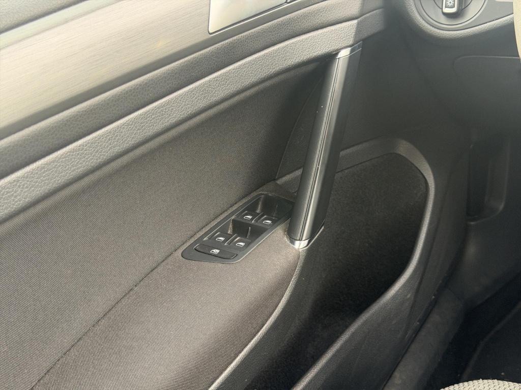Volkswagen Golf variant 1.2 tsi comfortline clima pdc cruise trekhaak