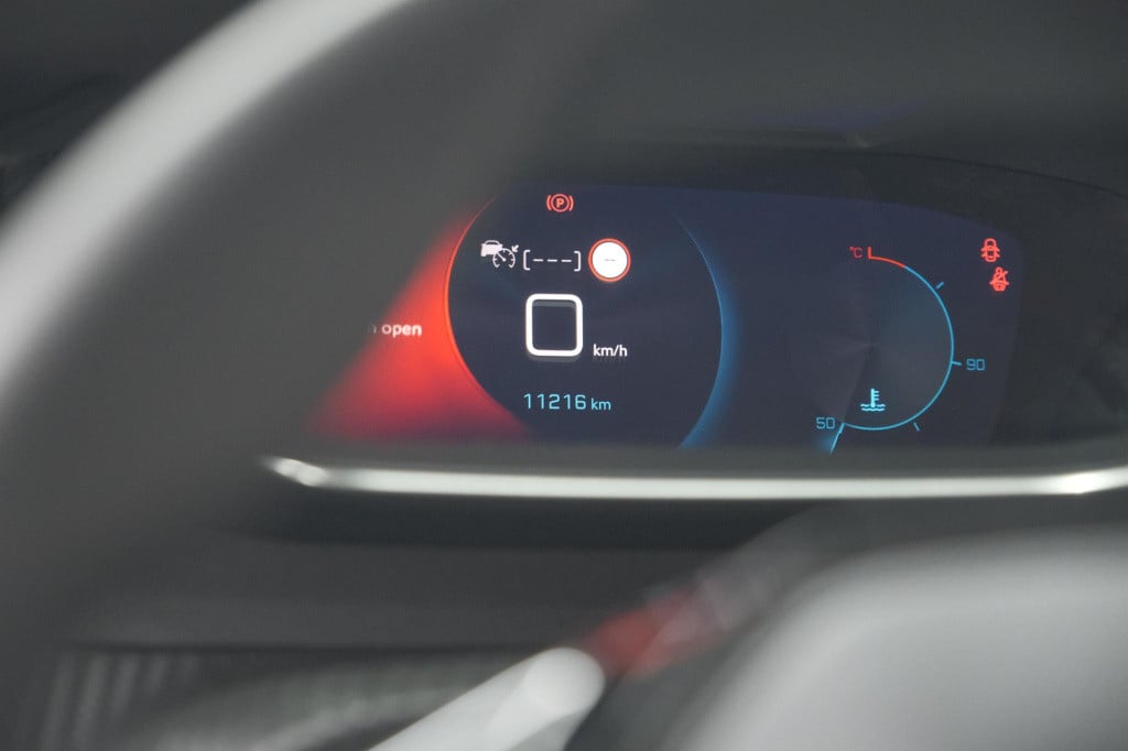 Peugeot 208 puretech 100 allure | adaptieve cruise control | camera | apple