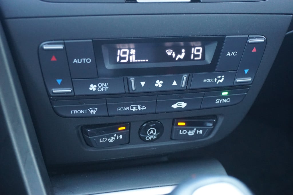 Honda Civic tourer 1.8 sport business edition climate / stoelverw. / cruise