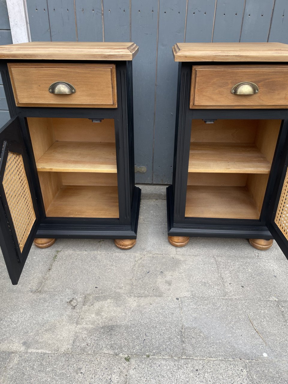 Unieke Set Nachtkastjes - Vintage Meets Modern!