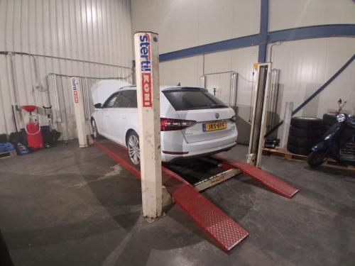 Koni hefbrug 4 kolommen