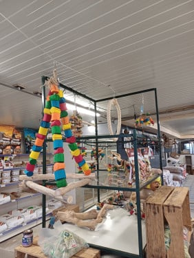 Zaterdag 21 juni, 30 graden=30 % korting op alle vogelspeelgoed- en snacks