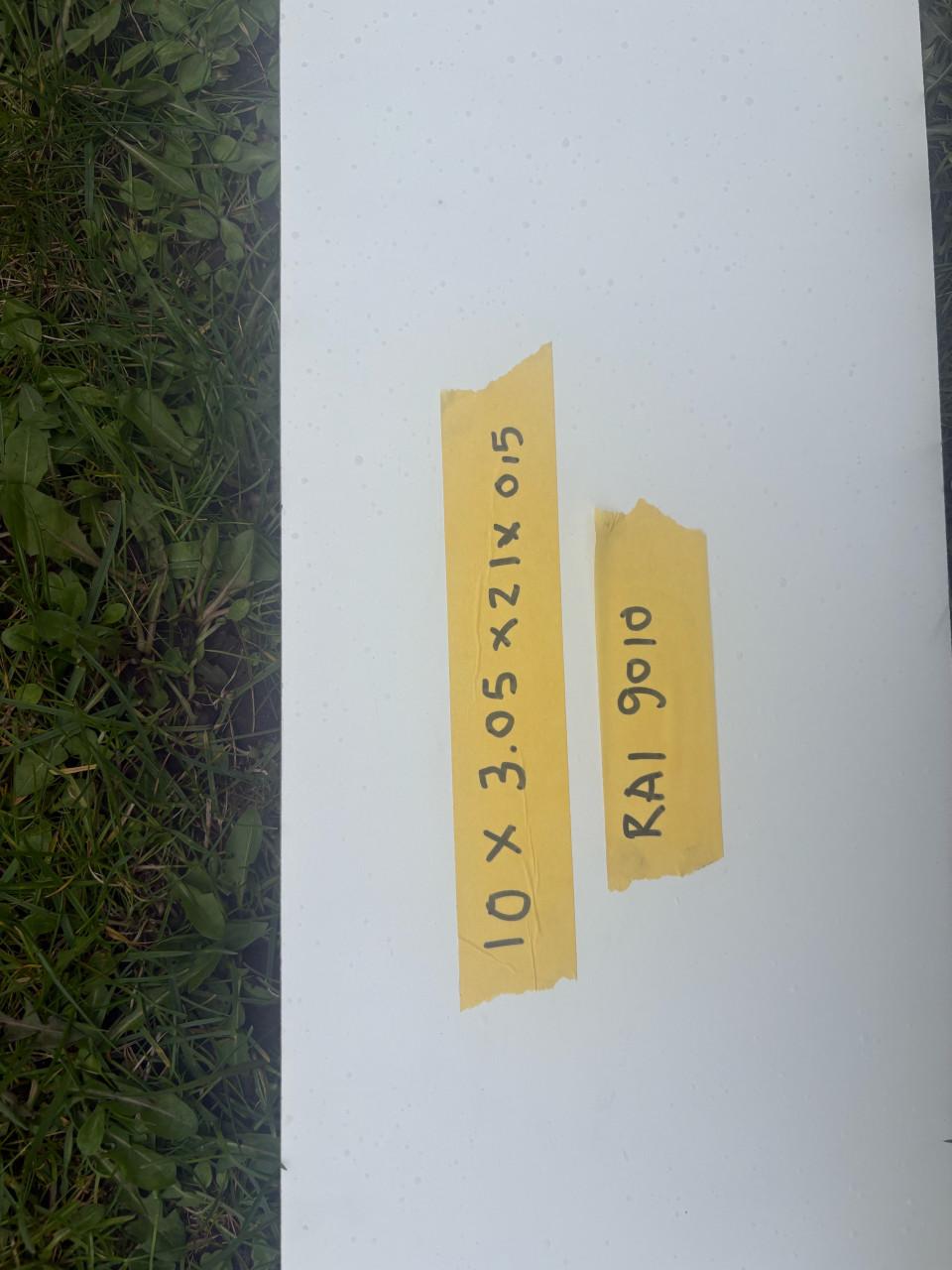 Trespa stroken Ral 9010