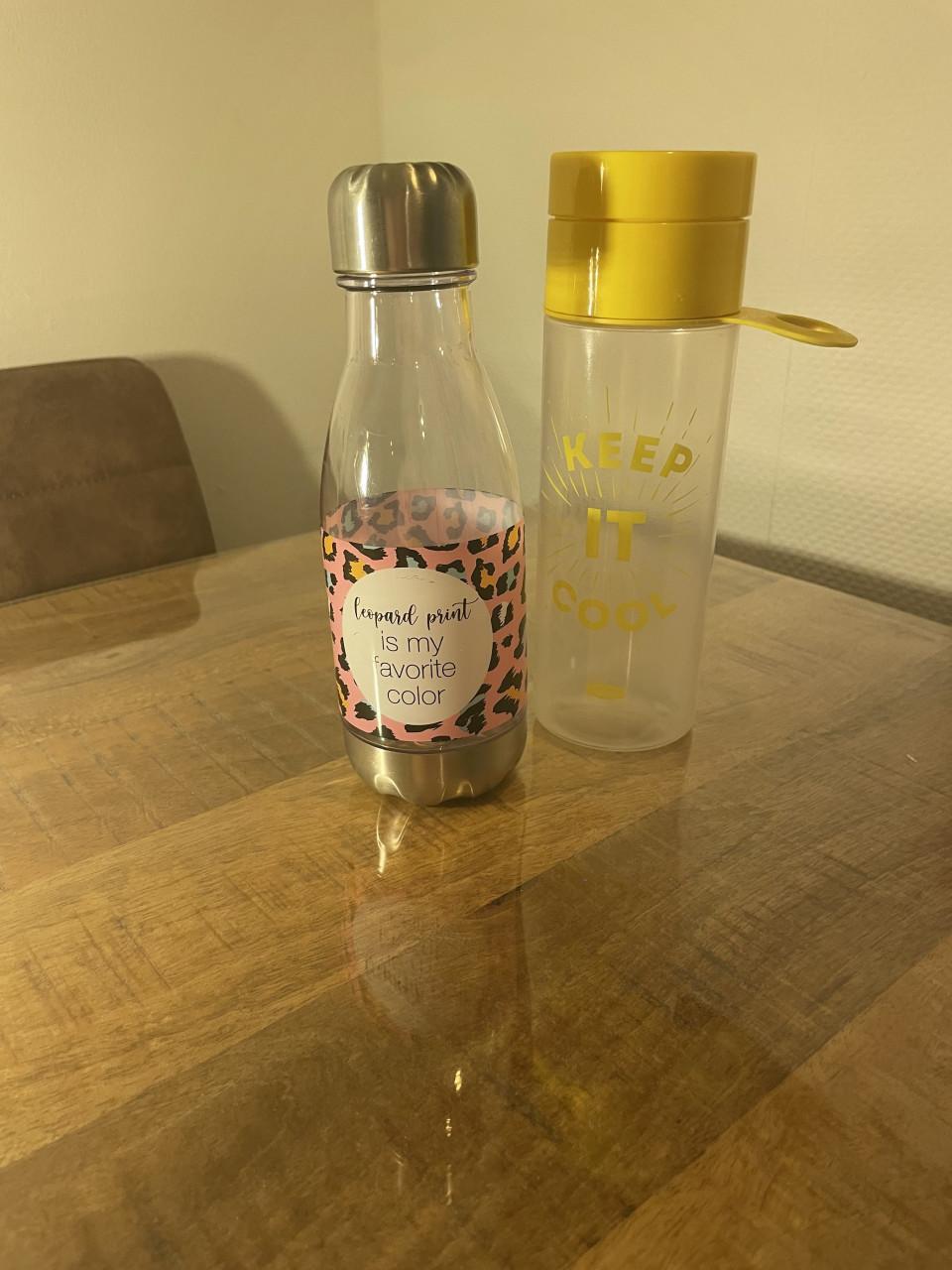 2 nieuwe drinkflessen