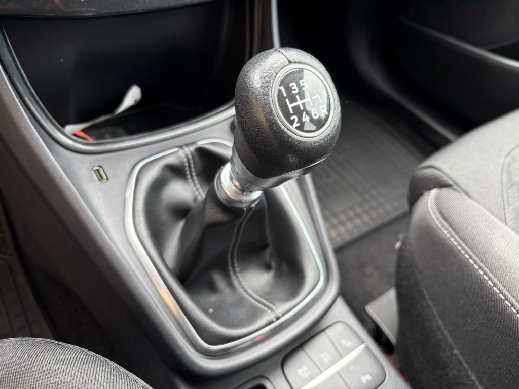 Ford Puma 1.0 eb hyb st-line x