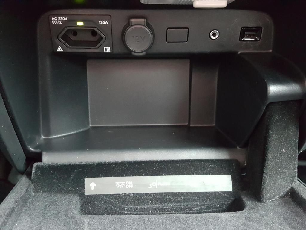 Citroen Grand C4 Picasso 130pk s&s business 7persoons trekhaak | apple carp