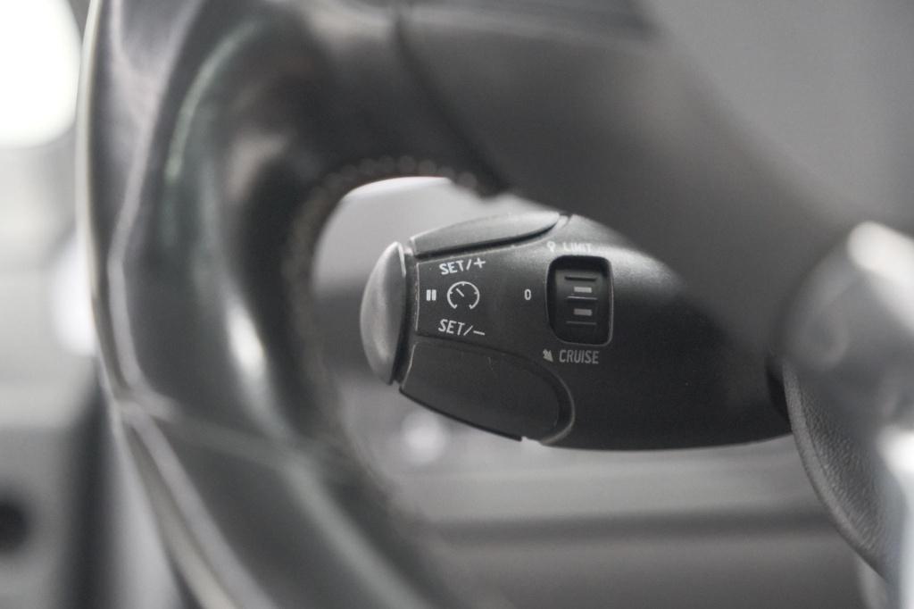 Peugeot 2008 puretech 110 allure | panoramadak | apple carplay | navigatie 