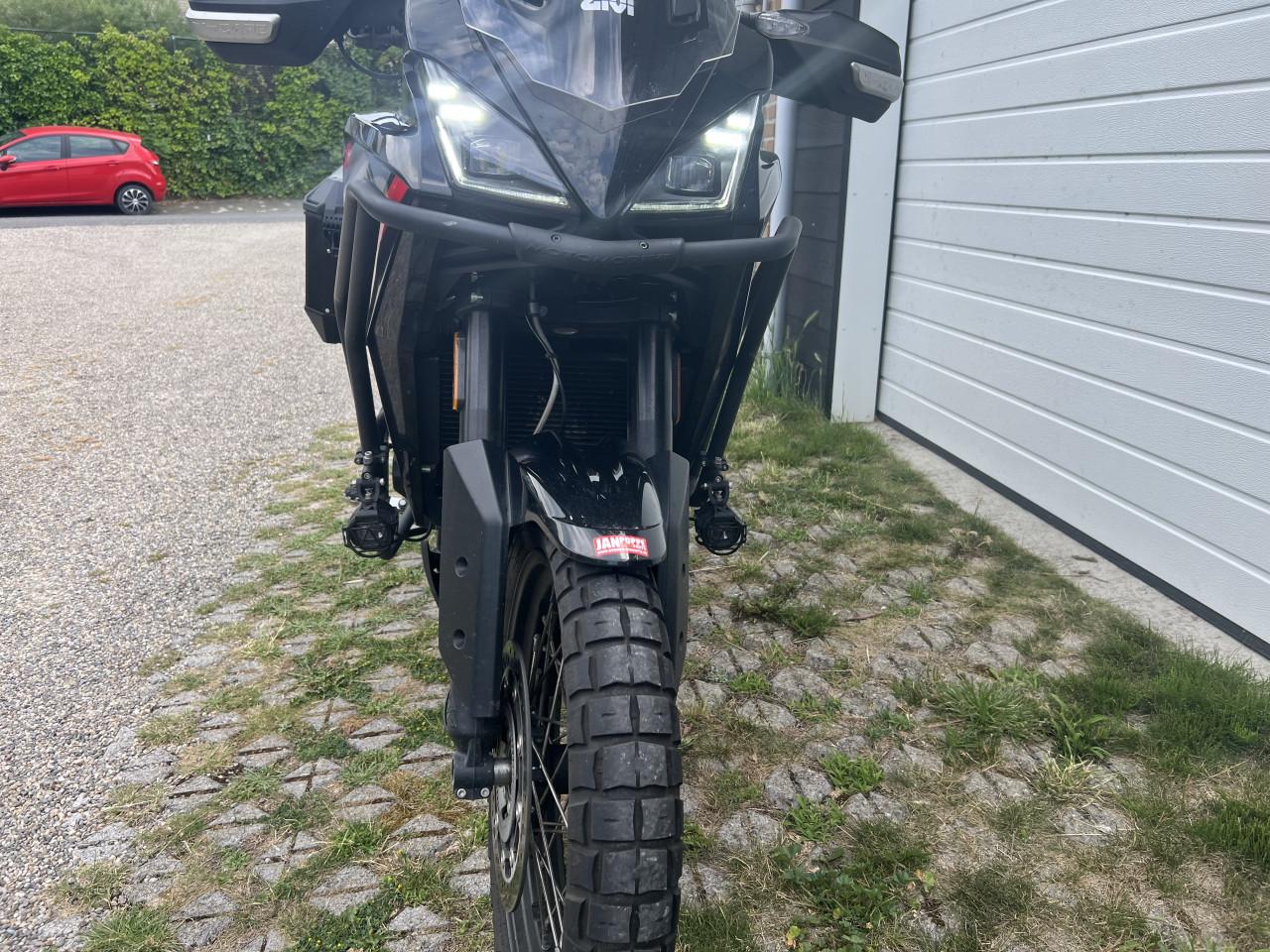 Moto Morini XCape 650