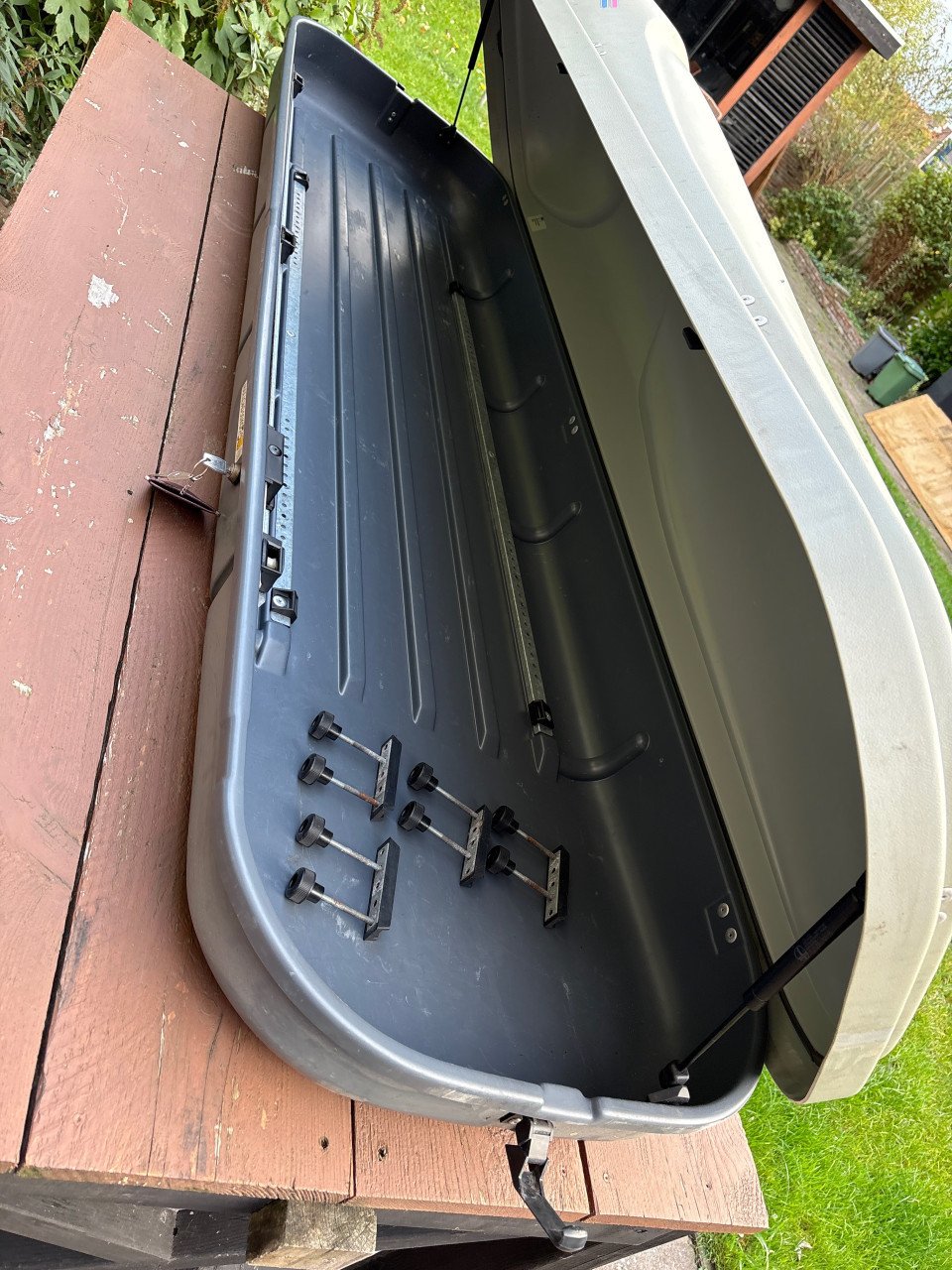 Dakkoffer probox 380