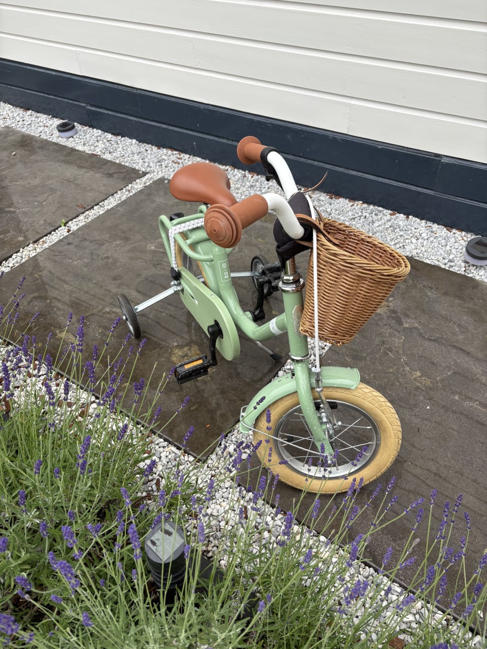 Uni sex 12 inch kinderfiets.