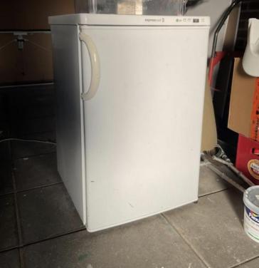 LG vrieskast energielabel A+ 85x55 cm. Met 4 laden 94 liter