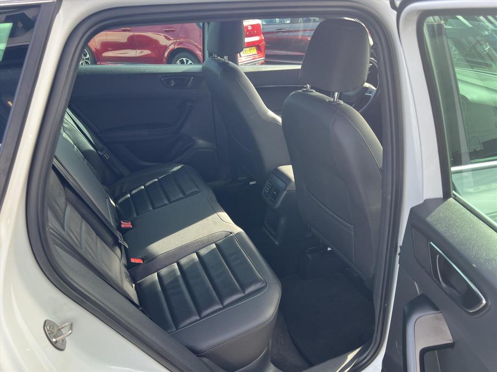 Seat Ateca 1.4 ecotsi 150pk xcellence , trekhaak