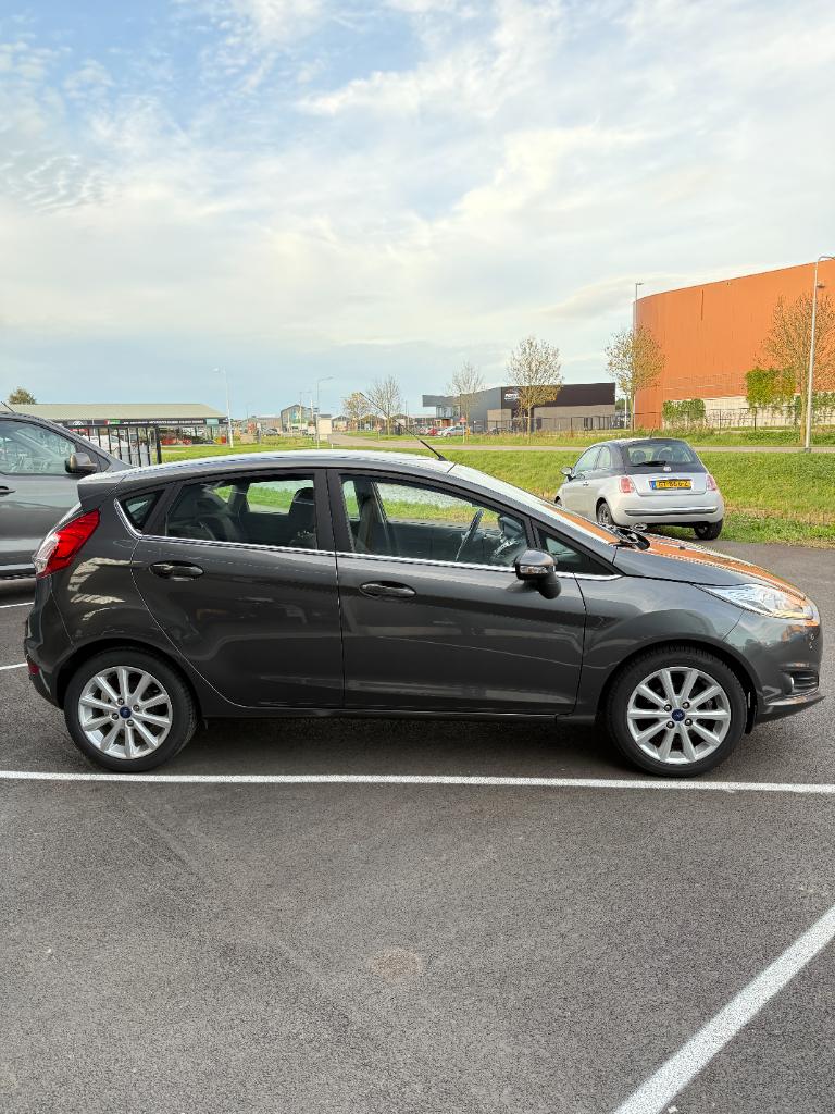 Ford Fiesta 1.0 - titanium