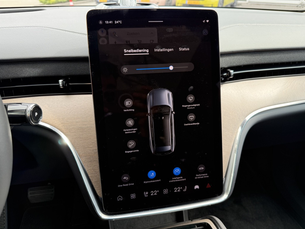 Volvo Ex90 twin performance ultra b&w nieuw €116.350,-