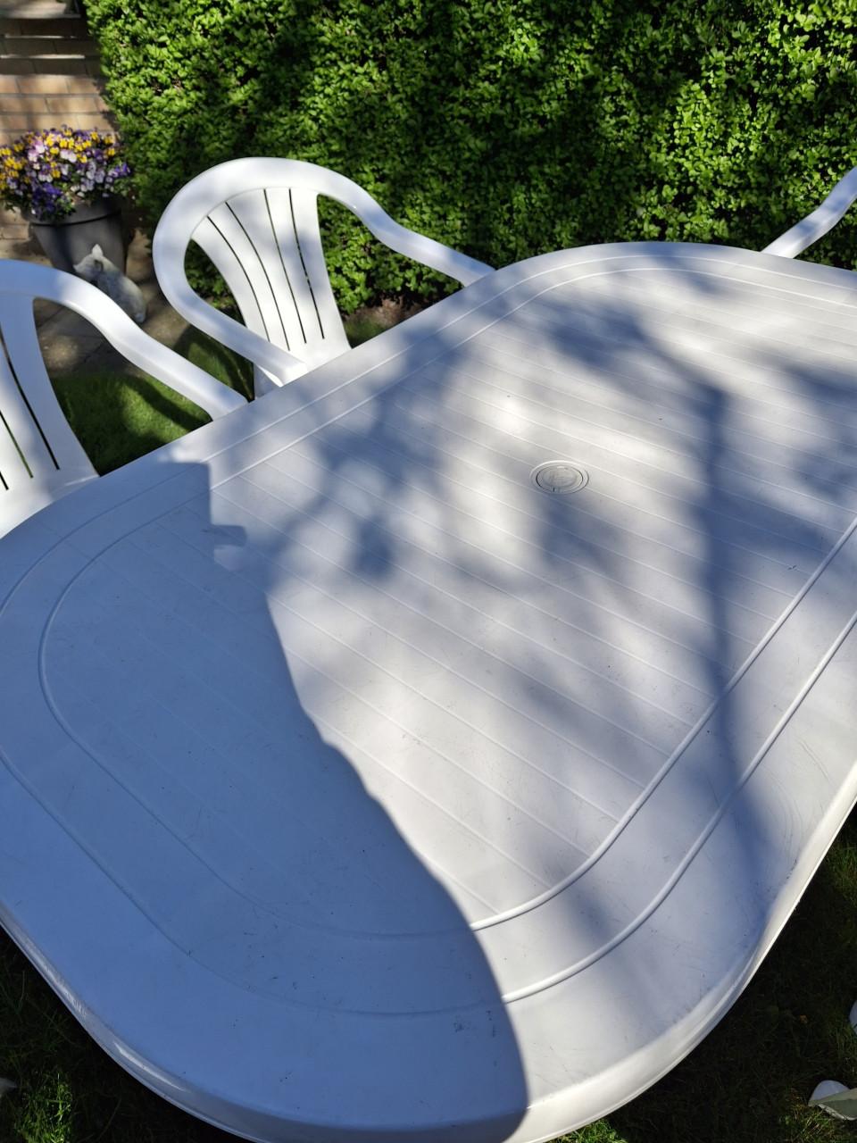 Tuintafel met 6 stoelen