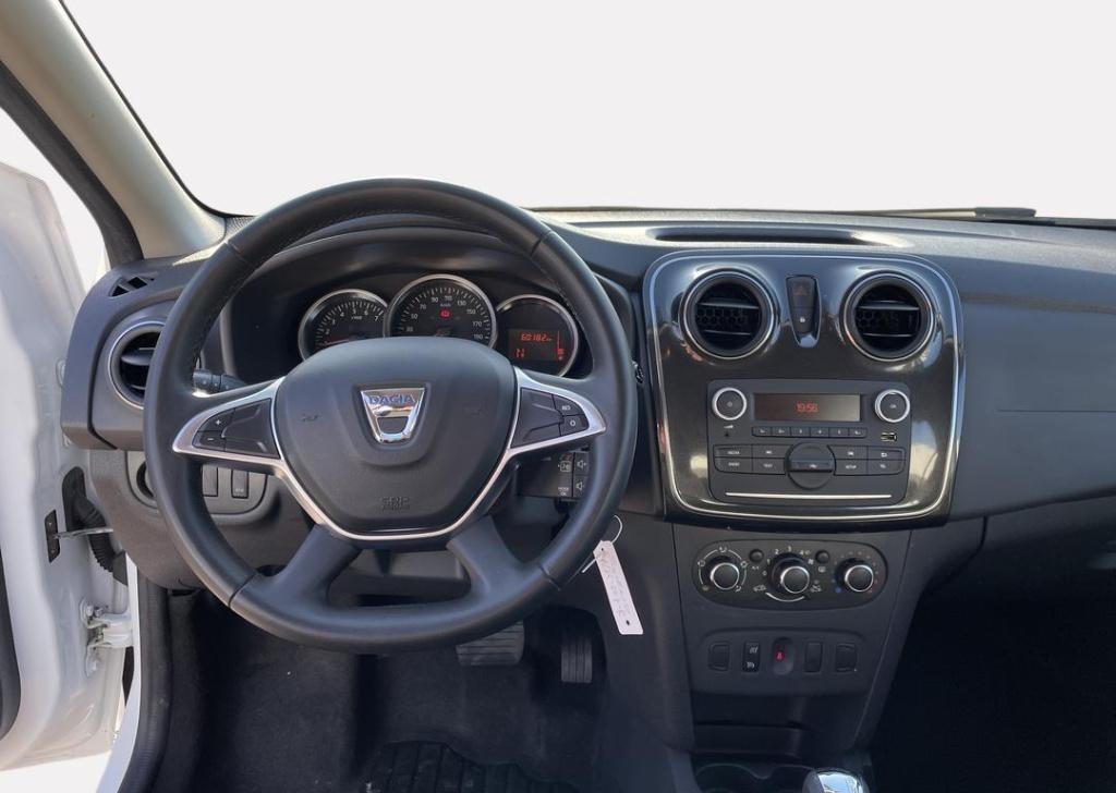 Dacia Sandero 0.9 tce easy r laureate - automaat / trekhaak