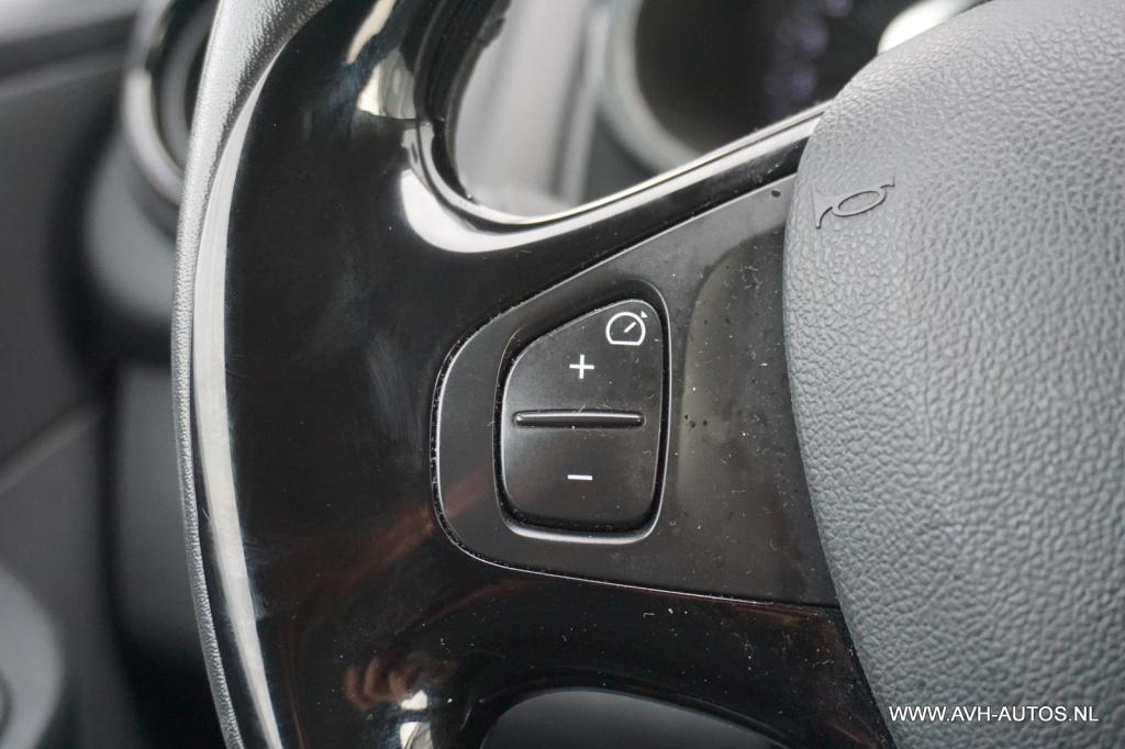 Renault Clio 0.9 tce limited