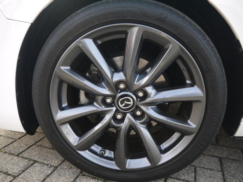 Mazda 3 2.0 e-skyactiv-x m hybrid 180 comfort met bose& leer|rijklaar