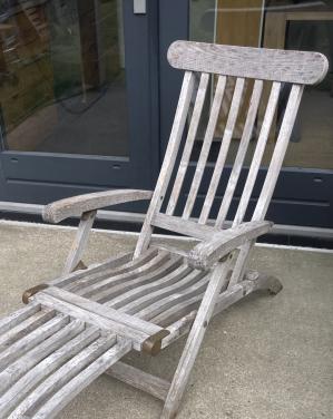Deckchair (2 stuks beschikbaar)