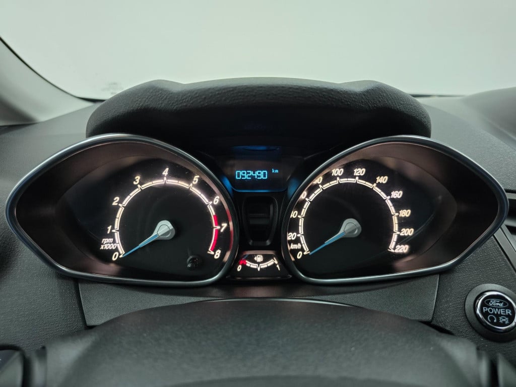 Ford Fiesta occasion met cruisecontrol en bluetooth connecten | tweedehands