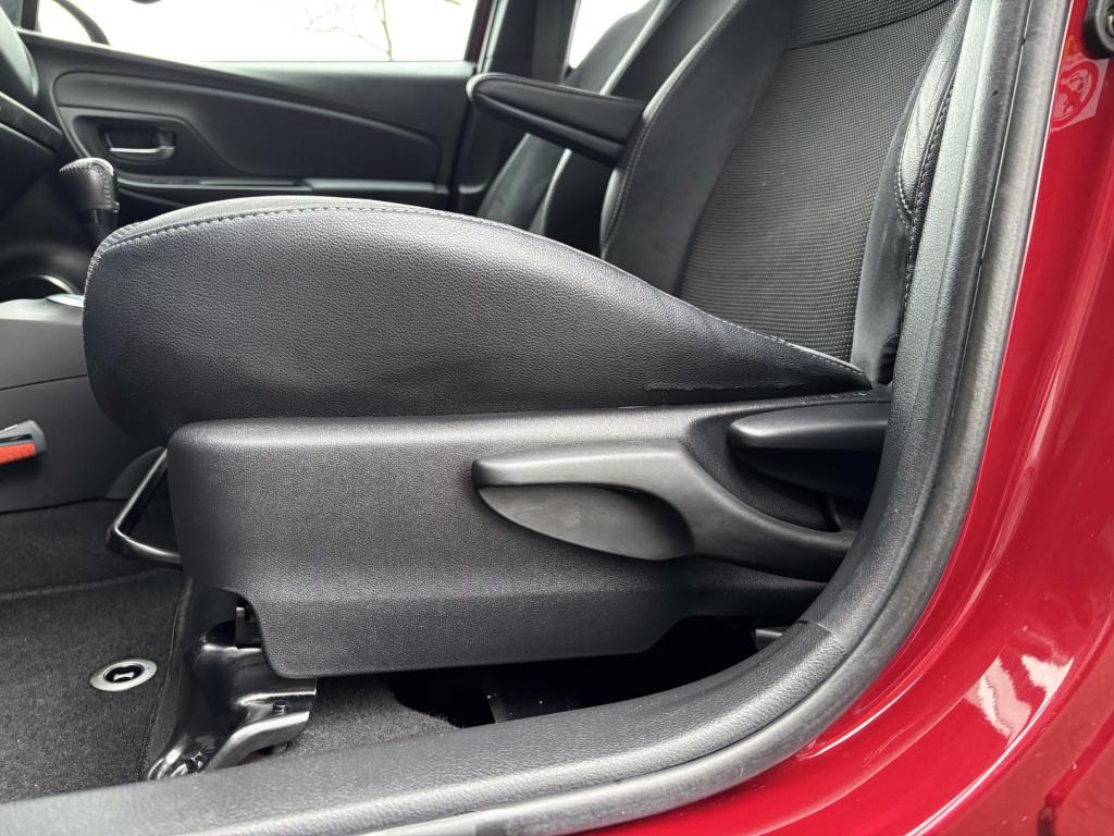 Toyota Yaris 1.5 hybrid executive | cruise control | achteruitrijcamera | c