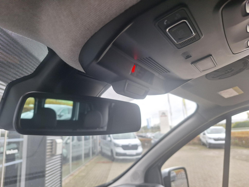 Renault Trafic blue dci 170 l2 h1 limited dc dubbele cabine, direct leverba