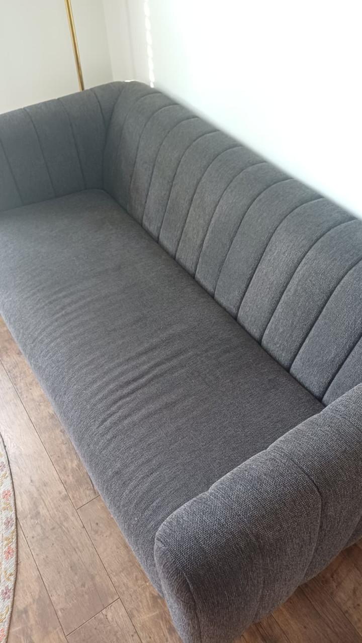 Donkerbruine bank Jysk 2,5 zits