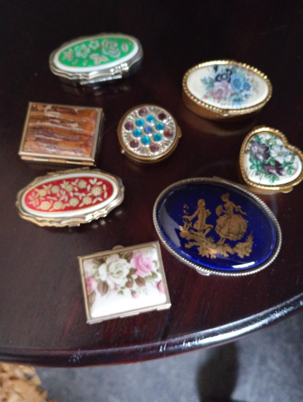 Mooie zg pillendoosjes