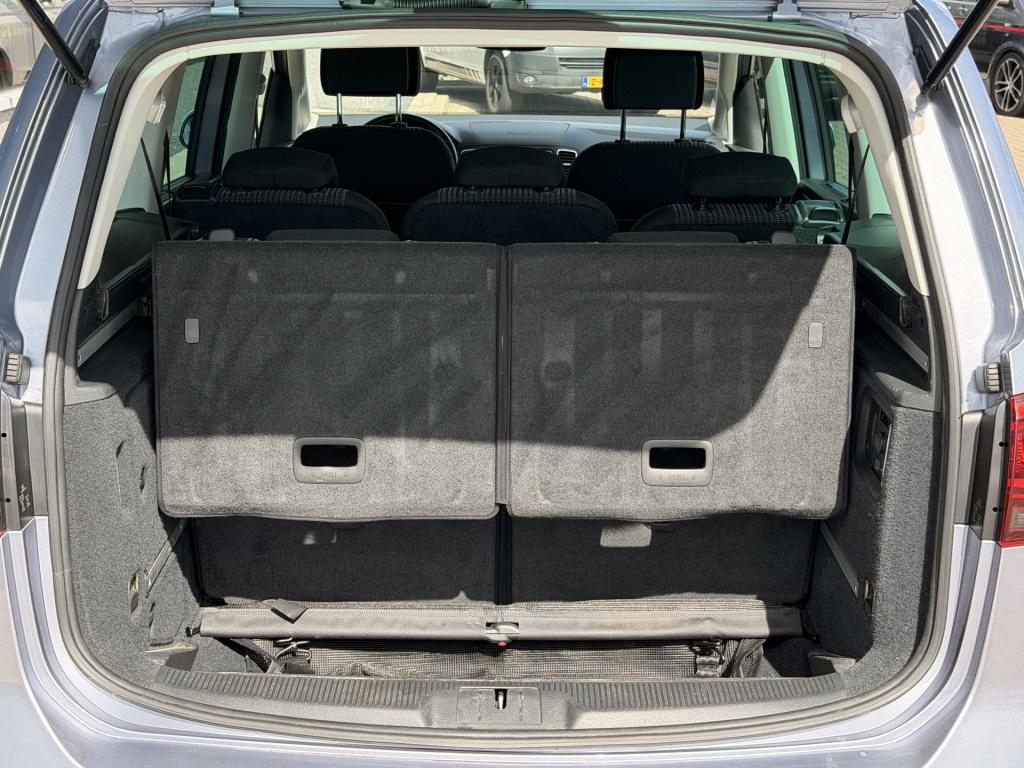 Seat Alhambra 1.4 tsi style | elek. trekhaak | cruise | achteruitrijcamera 