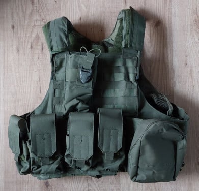 Diverse airsoft artikelen te koop Plate carrier groen OD