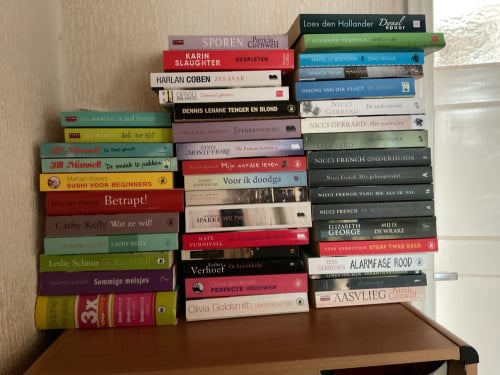 Boeken 45 stuks alles voor € 25