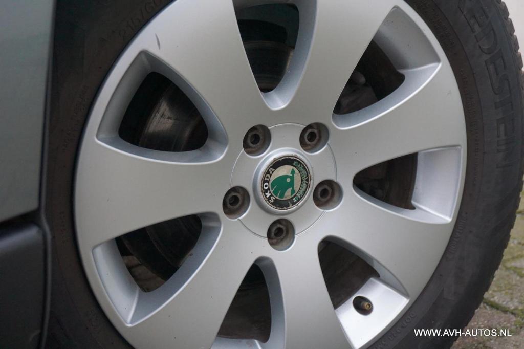 Skoda Yeti 1.2 tsi active plus automaat