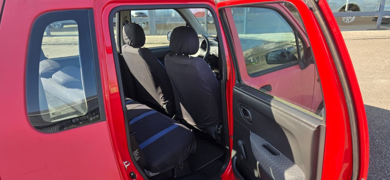 Suzuki Wagon R+ 1.0 Base