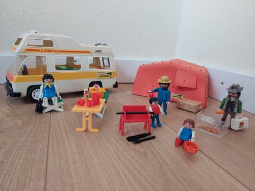 Playmobil camper en tent